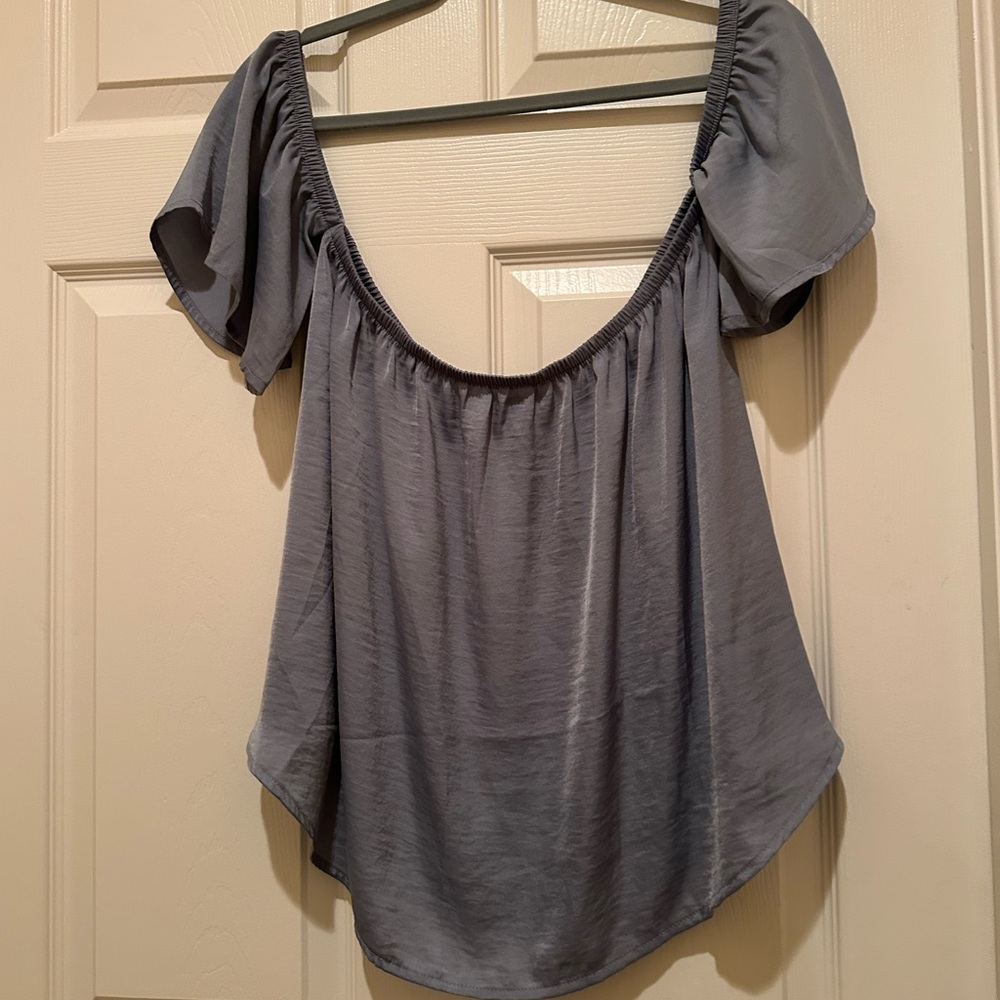 AE Grey Off-Shoulder Top